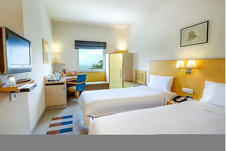 Radha-Hometel-Whitefield-superior-room-2singlebed