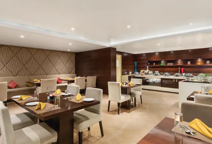 Ramada-Encore-by-Wyndham-restaurant