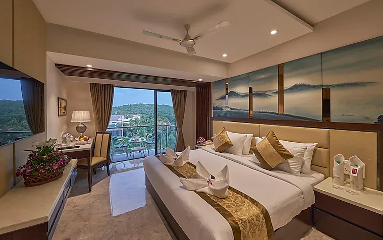 Regenta-Central-Imperial-Candolim-club-room-with-balcony