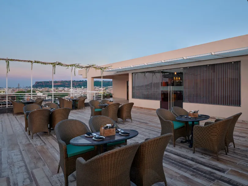 Regenta-Place-Gwalior-restaurant