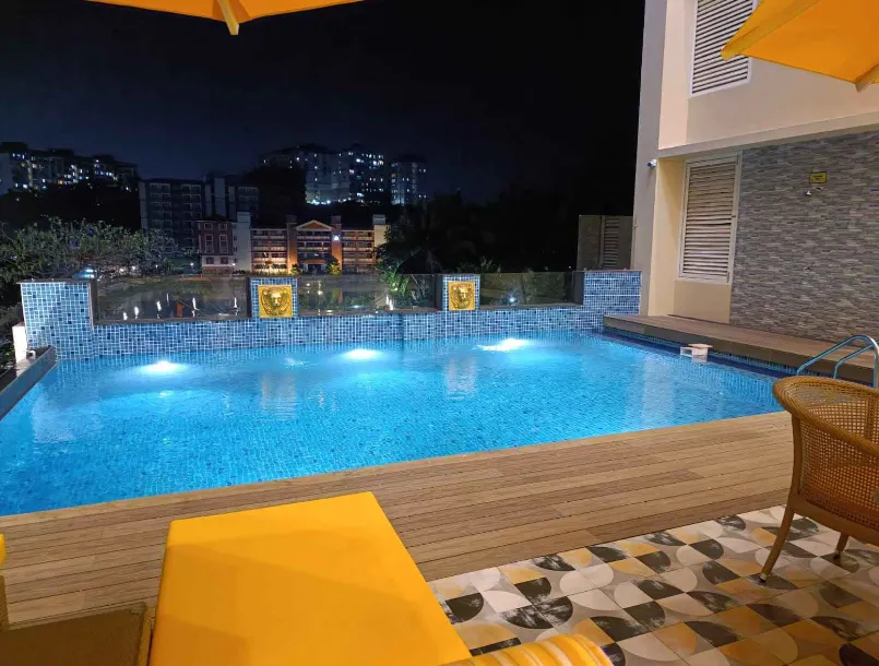 Regenta-Place-Vasco-Goa-swimmingpool