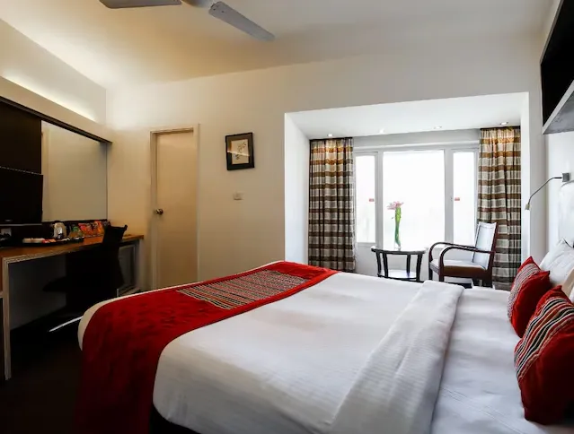 Regenta-Place-club-deluxe