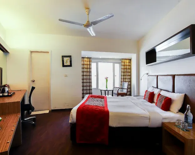 Regenta-Place-standard-room