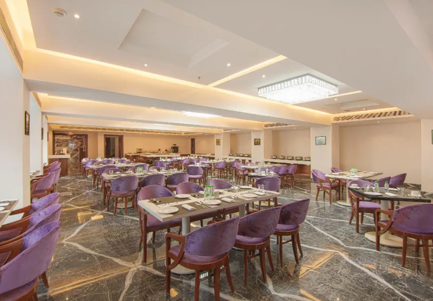 Sarovar-Portico-Indore-restaurant
