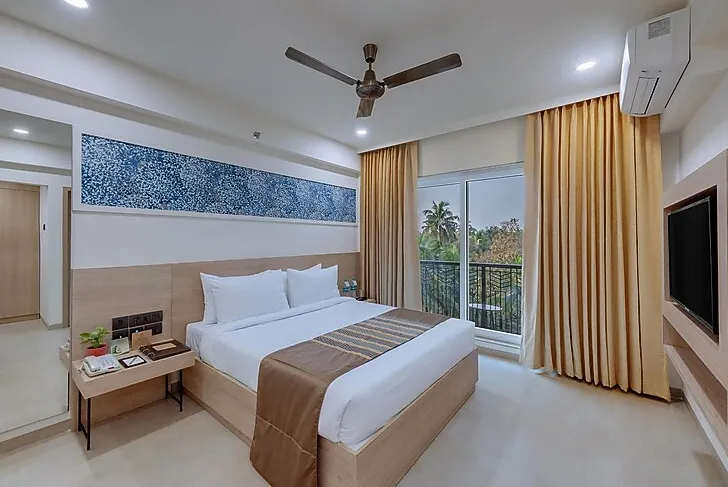 The-Fern-Habitat-Goa-Candolim-fern-classic-premium-suite-2queenbeds