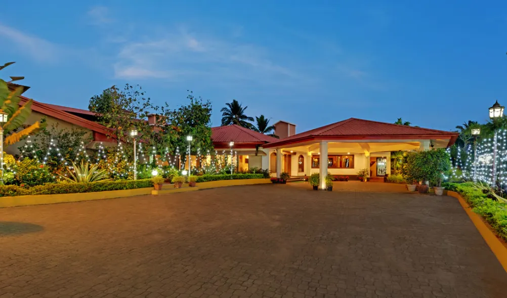 The-Fern-Kesarval-Hotel-&-Spa-Verna-facade