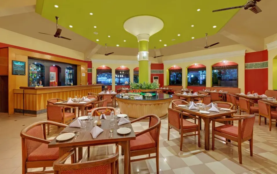 The-Fern-Kesarval-Hotel-&-Spa-Verna-restaurant