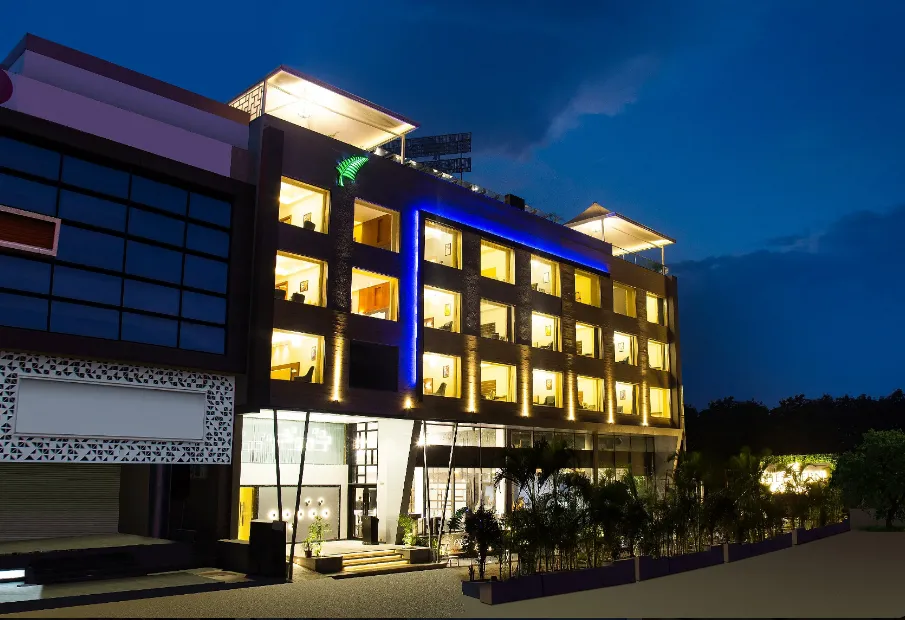 The-Fern-Residency-Bhopal-entrance