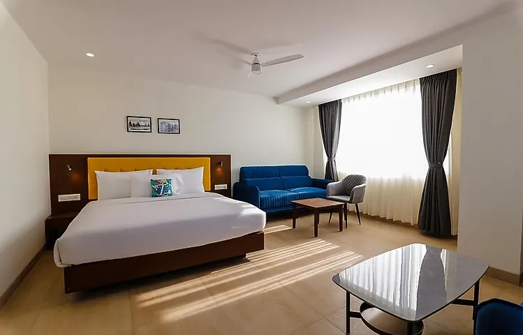 TreeHouse-Vedanta-Pride-deluxe-familyroom