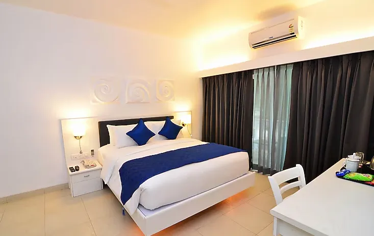 Zone-Connect-by-The-Park-Calangute-connect-premium-room-with-balcony