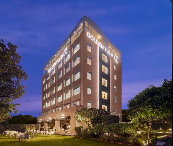 Golden-Tulip-CityCenter-Gurugram-facade