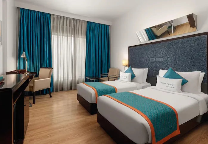 Golden-Tulip-CityCenter-Gurugram-superior-room
