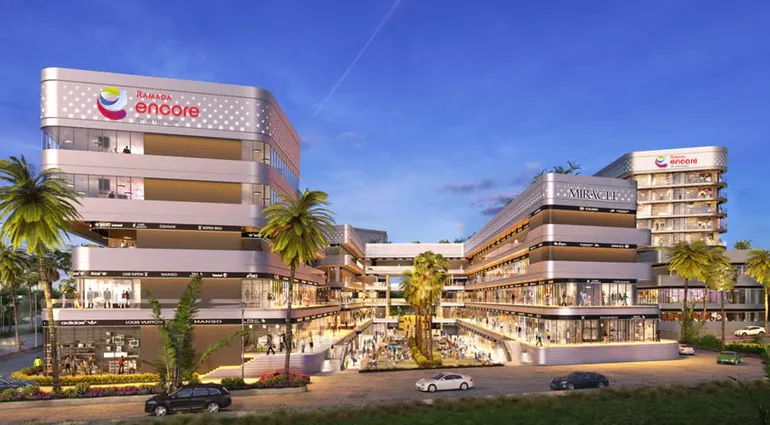 Ramada-Encore-by-Wyndham-entrance