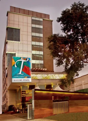 TreeHouse-Queens-Pearl-Gurugram-facade