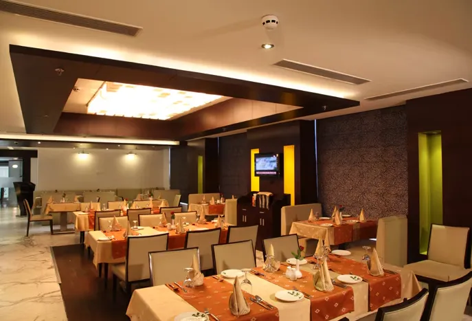 TreeHouse-Queens-Pearl-Gurugram-restaurant