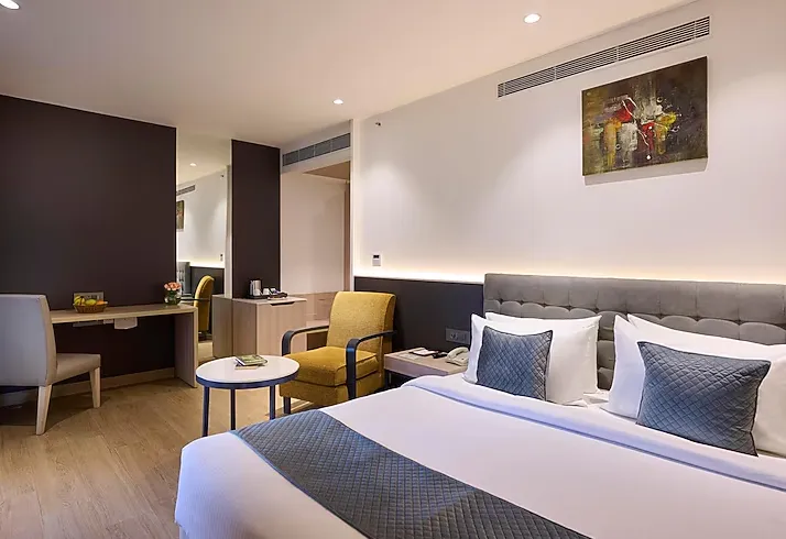 delite-sarovar-poritco-deluxe-room-1doublebed