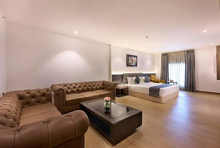 delite-sarovar-poritco-suite