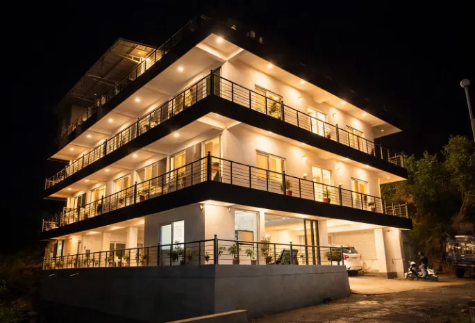 Hotel-Creek-Valley-Mussoorie-entrance