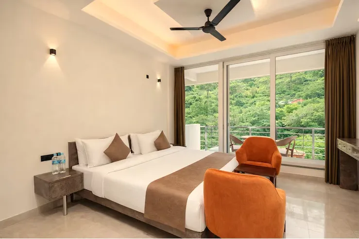 Hotel-Creek-Valley-Mussoorie-executive-room