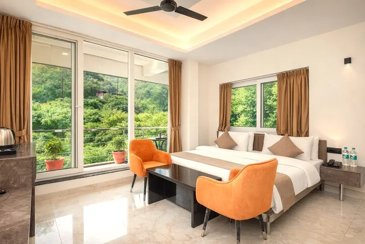 Hotel-Creek-Valley-Mussoorie-superdeluxeroom