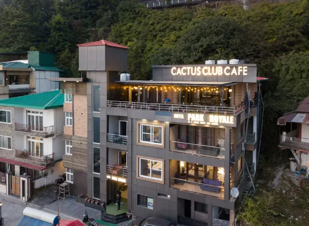 Hotel-Park-Royale-Inn-Musoorie-facade