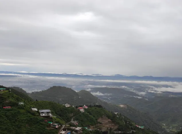Hotel-Park-Royale-Inn-Musoorie-outdoor