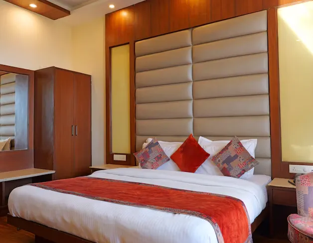 Kenilworth-by-Stotrak-Mussoorie-deluxe-room