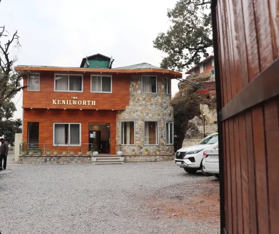 Kenilworth-by-Stotrak-Mussoorie-entrance