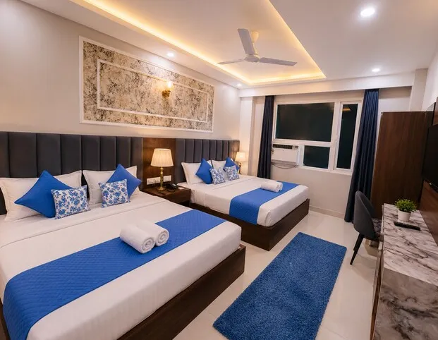 Hotel-Royal-dot-haridwar-elegant-family-room