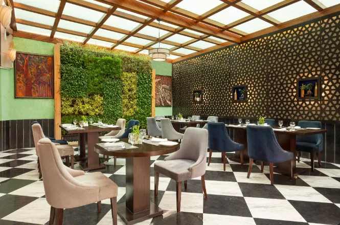 ramada_by_wyndham_dehradhun_restaurant