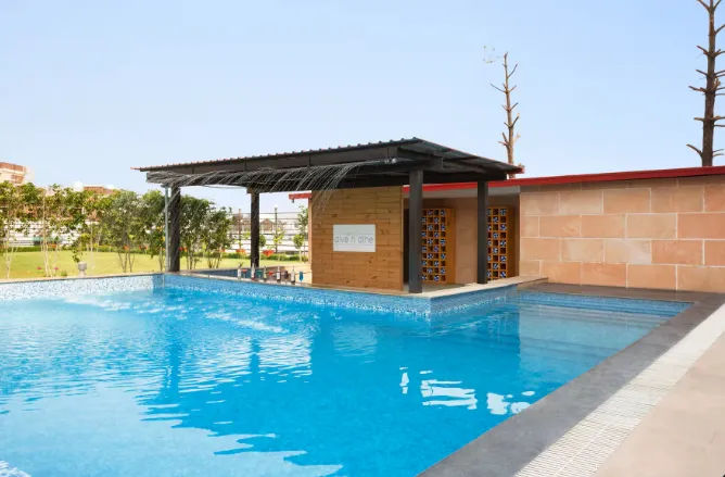 ramada_by_wyndham_dehradhun_swimmingpool